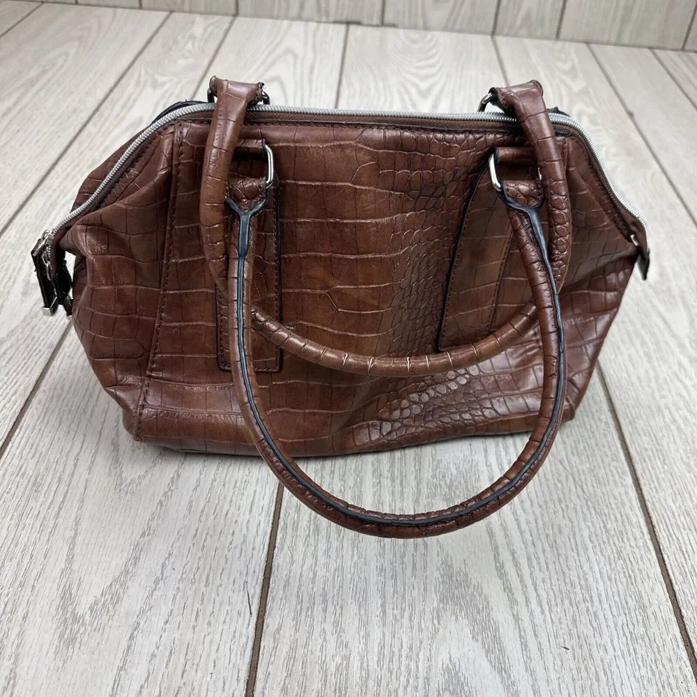 Kenneth Cole Reaction‎ Crocodile Dome Satchel Purse Bag Brown